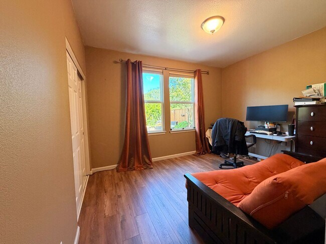 Building Photo - Beautiful Deerfield Home in One of Scotts Valley's Most Desirable Neighborhoods