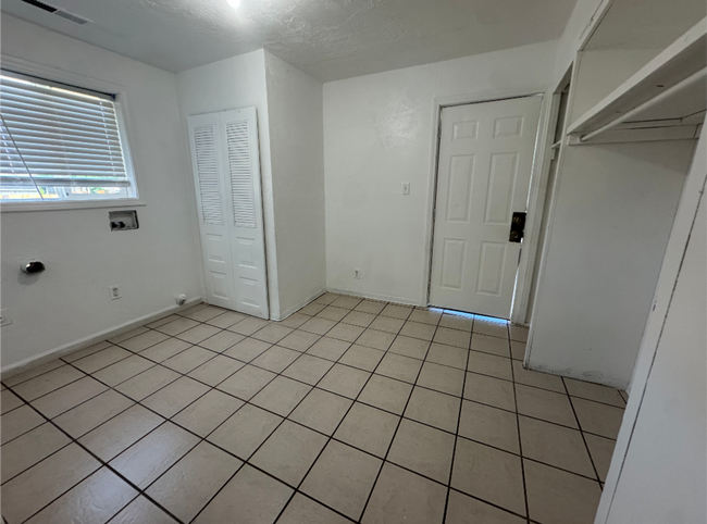 Building Photo - 86023rd