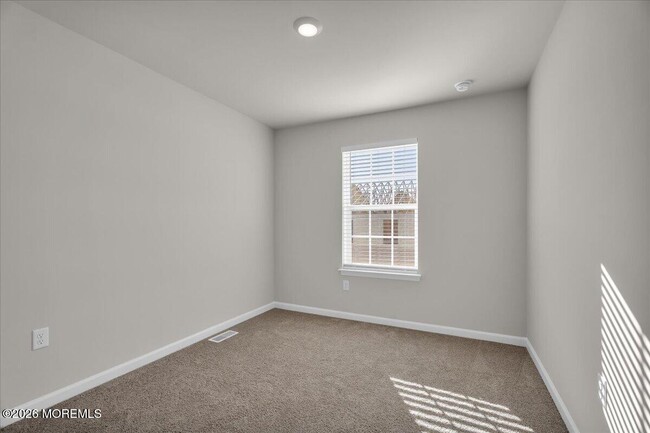 Building Photo - 157 Sandy Rdg Rd