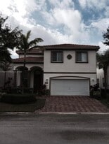 Building Photo - 1309 Alicante Ct