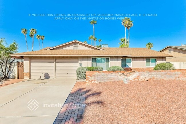 Building Photo - 4718 S Hazelton Ln