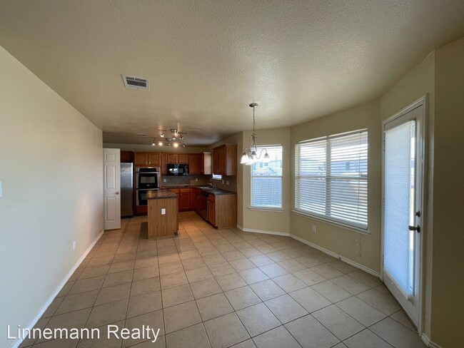 Building Photo - 3 br, 2.5 bath House - 4208 Cessnock Drive