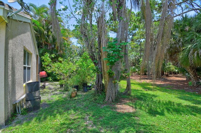 Building Photo - 8332 Bermuda Sound Way