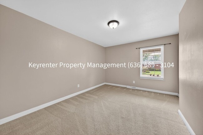 Building Photo - Spacious Updated 4-Bedroom Home in Prime Chesterfield Location