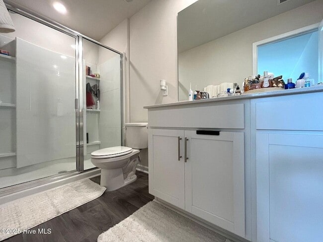 Building Photo - 2705 Gracie Ln