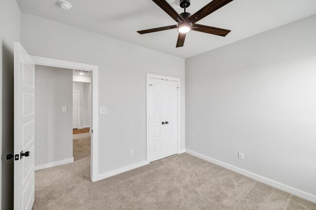 Building Photo - 4045 Clovis St