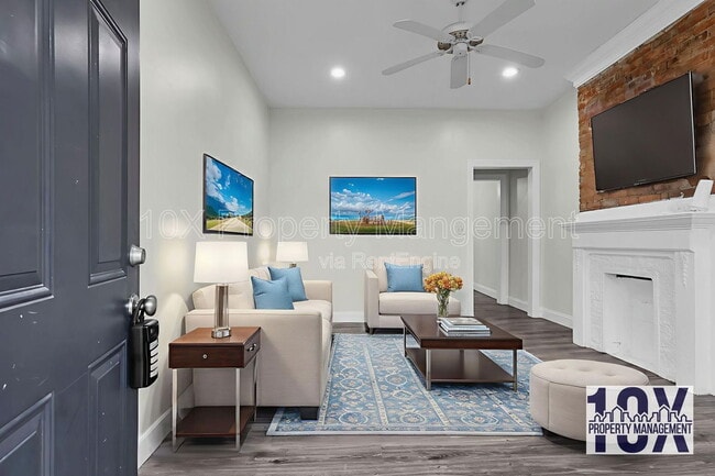 Building Photo - 907 Scott St