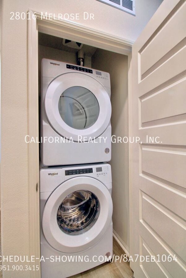 Building Photo - 28016 Melrose Dr