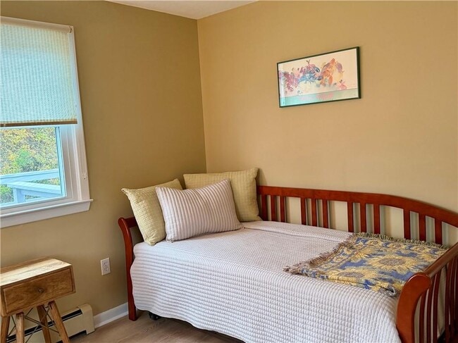 Building Photo - 7 Salt Pond Way