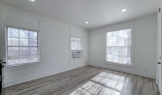 Building Photo - Charming 1-Bedroom Apartment in Sherman!