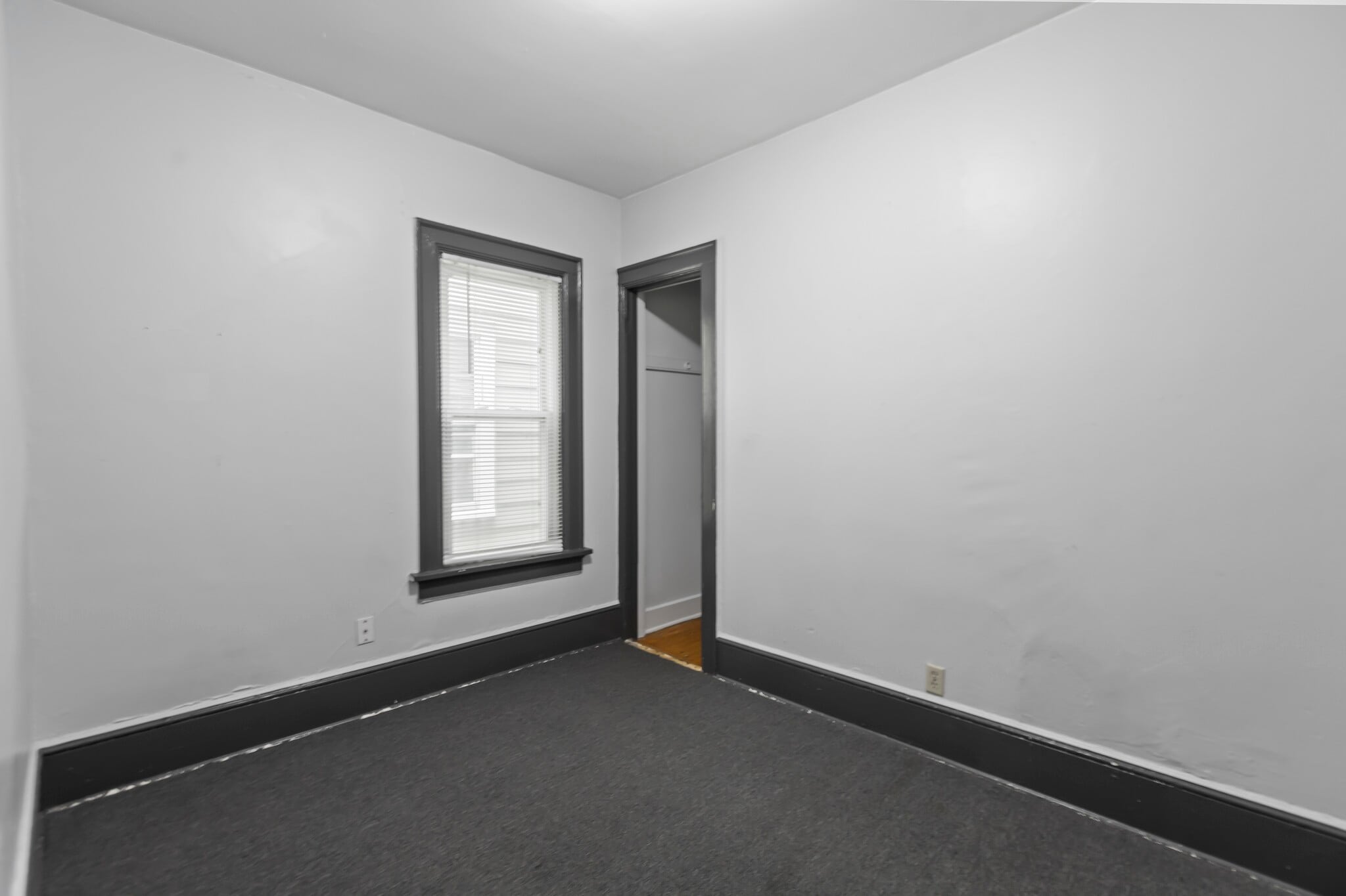 bedroom 2 - 2514 N Oakland Ave