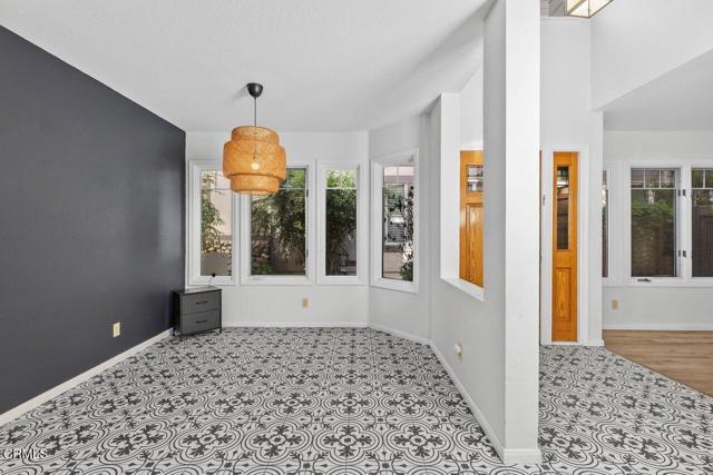 Building Photo - 2871 Ashley Dr
