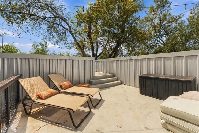 Building Photo - 5307 Prock Ln