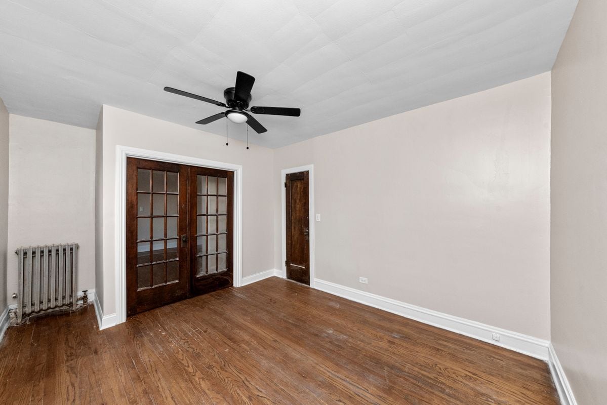 Building Photo - 1934 W Estes Ave