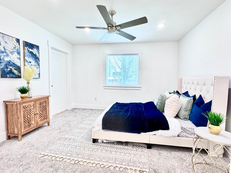 Building Photo - 3217 E Reynard Ln