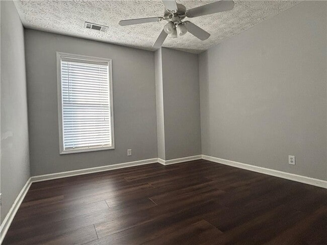 Building Photo - 235 Cadence Ct