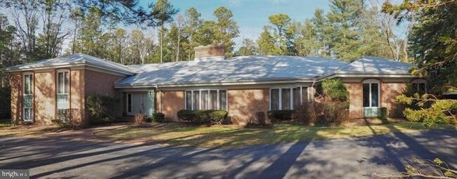 Building Photo - 600 Glenside Rd