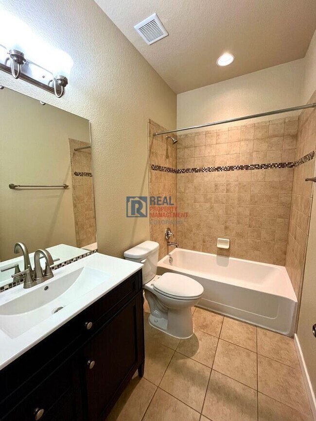 Building Photo - 7464 Bonterra Ln