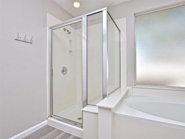 Building Photo - 2300 Amy Lynn Ln
