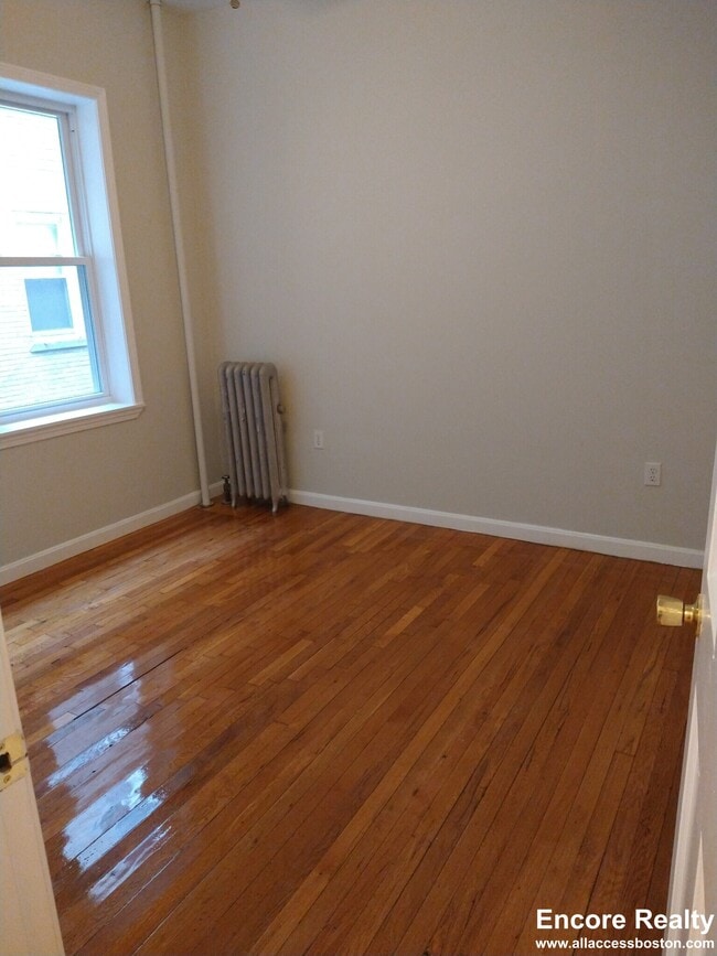 Building Photo - 1189 Commonwealth Ave