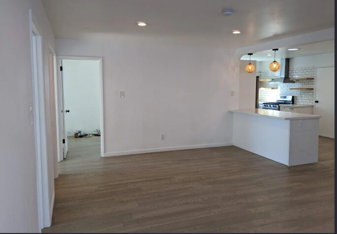 Building Photo - 1459 Monterey St