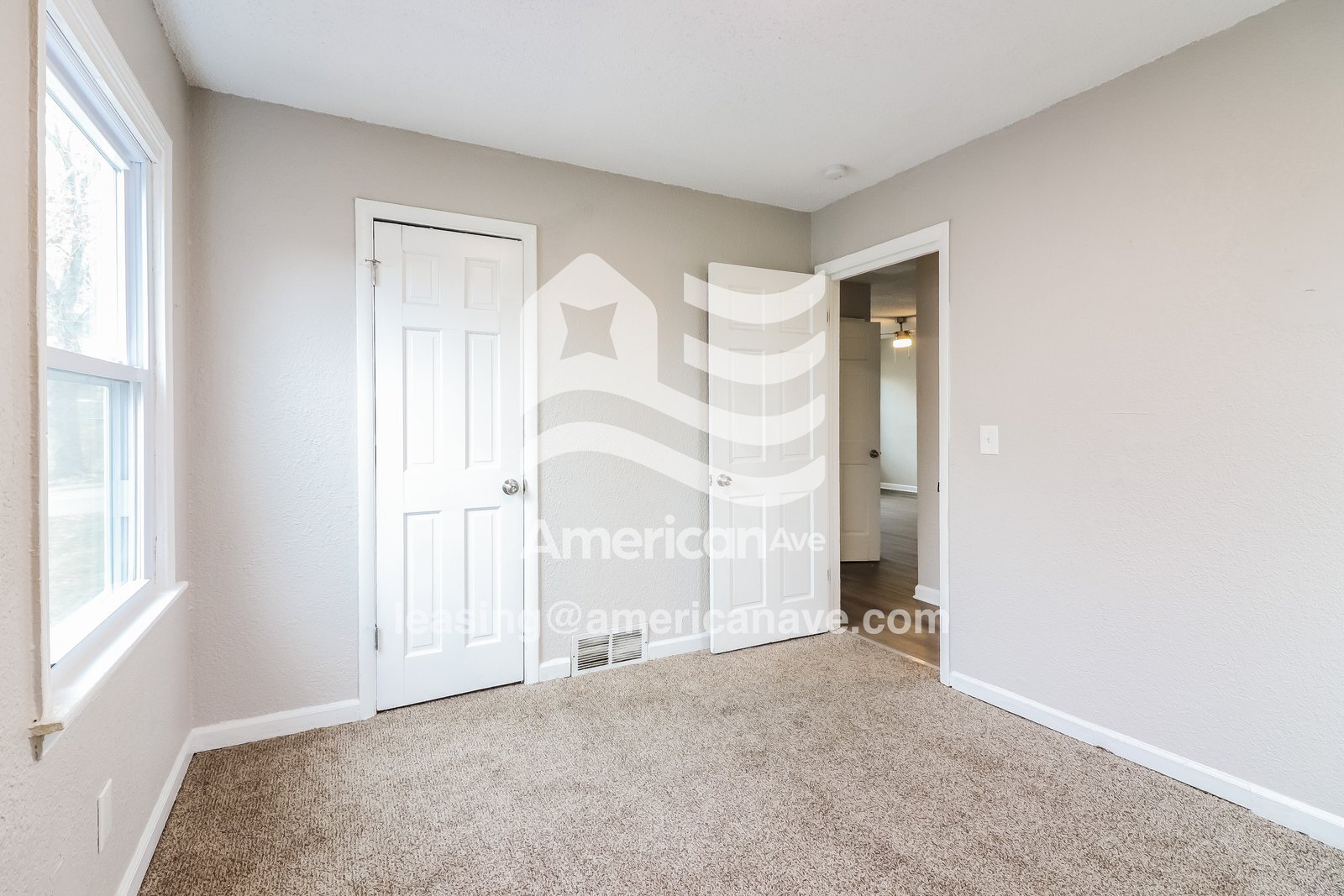 Building Photo - 7025 Monroe Ave