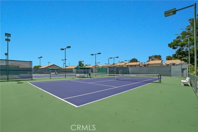 Building Photo - 425 La Costa Dr