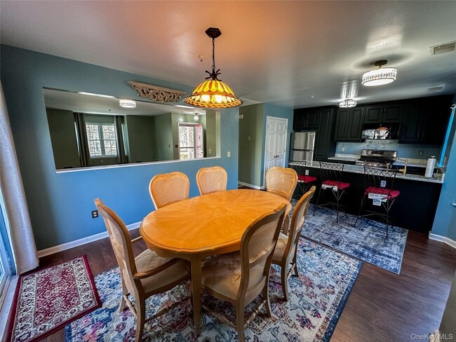 Building Photo - 29 Stone Creek Ln