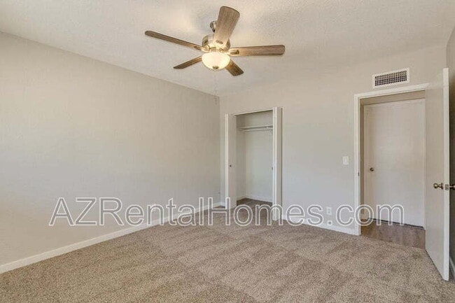 Building Photo - 1112 W Dragoon Ave