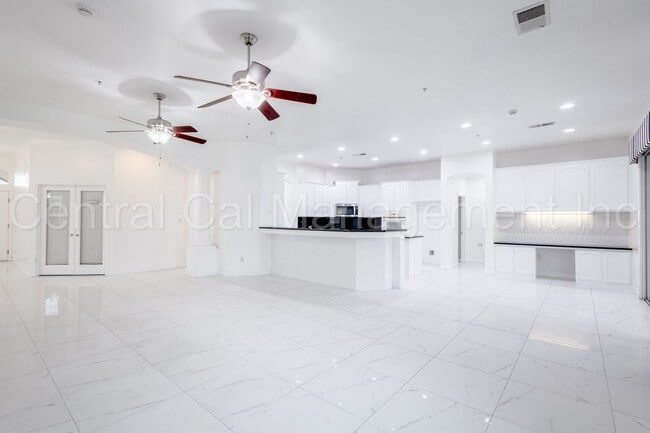 Building Photo - 4 Bedroom/3 Bath Home with Paid Solar - $3295 Per Month!