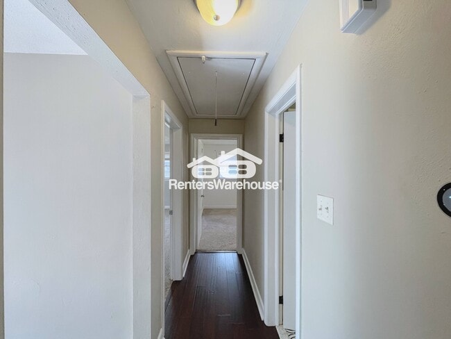 Building Photo - 3904 S Rd