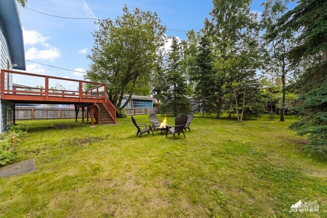 Building Photo - 4071 MacInnes Street