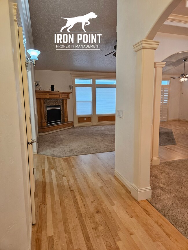 Building Photo - 3bed/3bath in sought after Nampa neighborhood w/3 car garage and large bonus room.