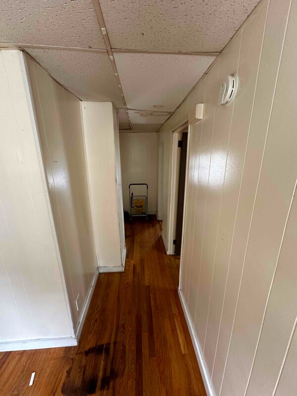 Building Photo - 209 Oak Hill Ave