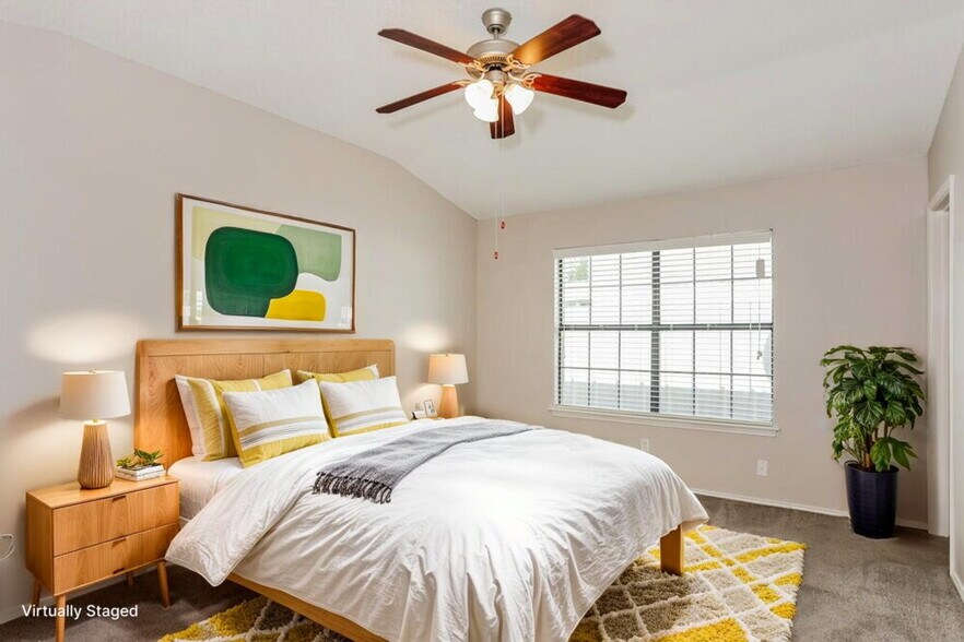 Building Photo - 514 Sims Dr