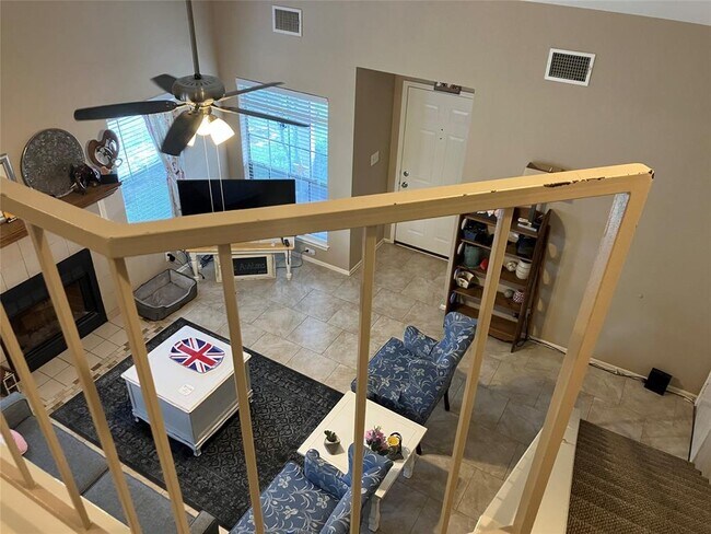 Building Photo - 904 Cottonwood Cove