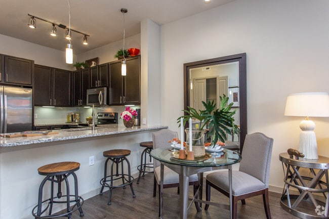 1 Br, Dining Space - The Dawson