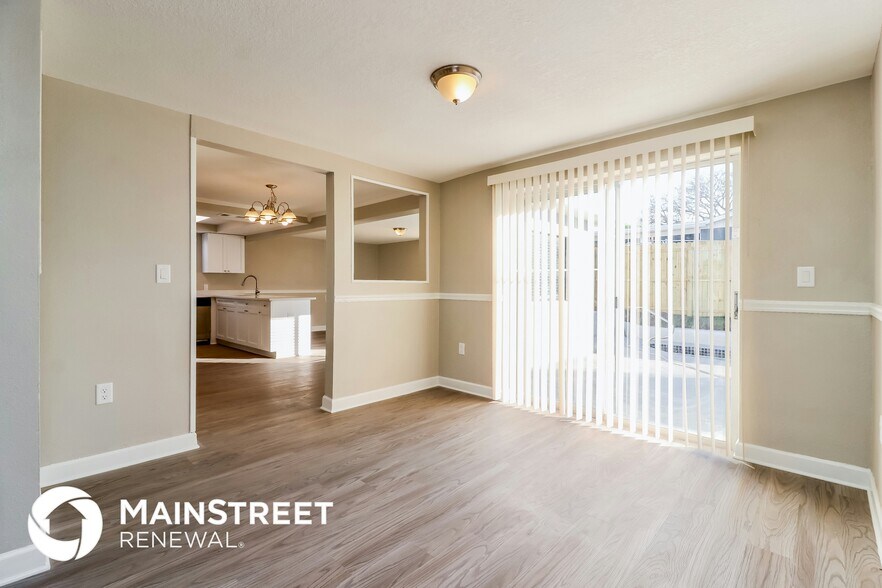 Building Photo - 6402 Bandura Ave