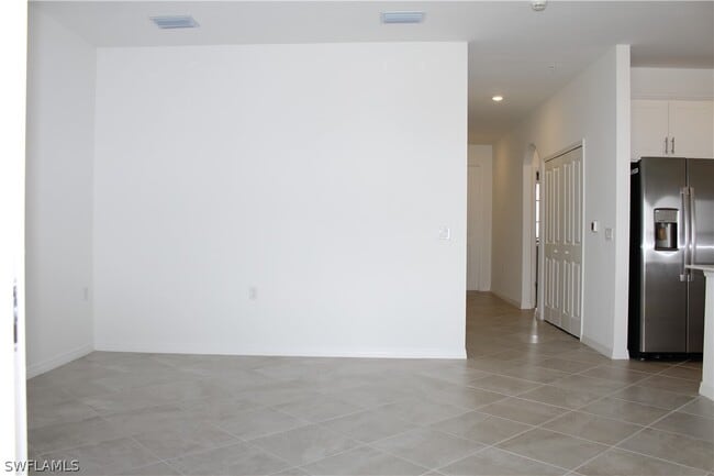 Building Photo - 5527 Double Eagle Cir