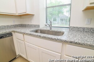 Building Photo - 827 Florida St