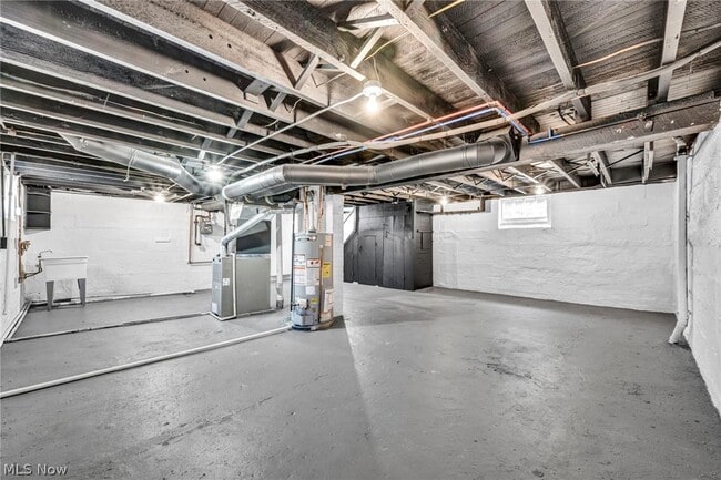 Building Photo - 2986 E 59th St