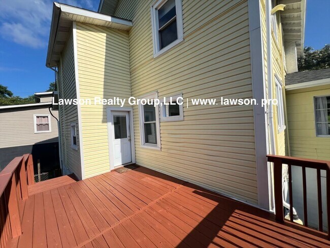 Building Photo - Charming Grandin Court House with Detached Garage and In Law Suite