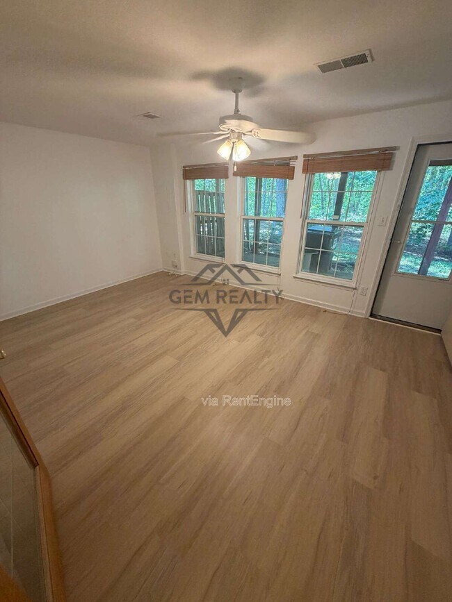 Building Photo - 4710 Turnberry Dr