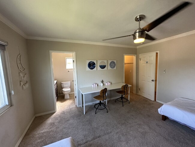 Building Photo - Rooms for rent in San Diego homes near San...