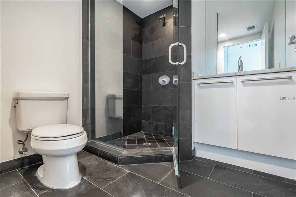 Building Photo - 900 Biscayne Blvd