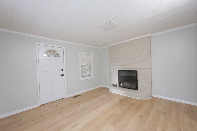 Building Photo - 31 Reed Dr