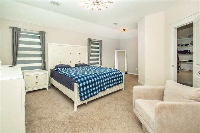 Building Photo - 8625 Glenburne Dr
