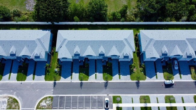 Building Photo - 518 Salisbury Cir