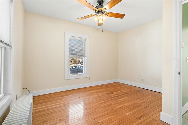 Building Photo - 78 Essex St