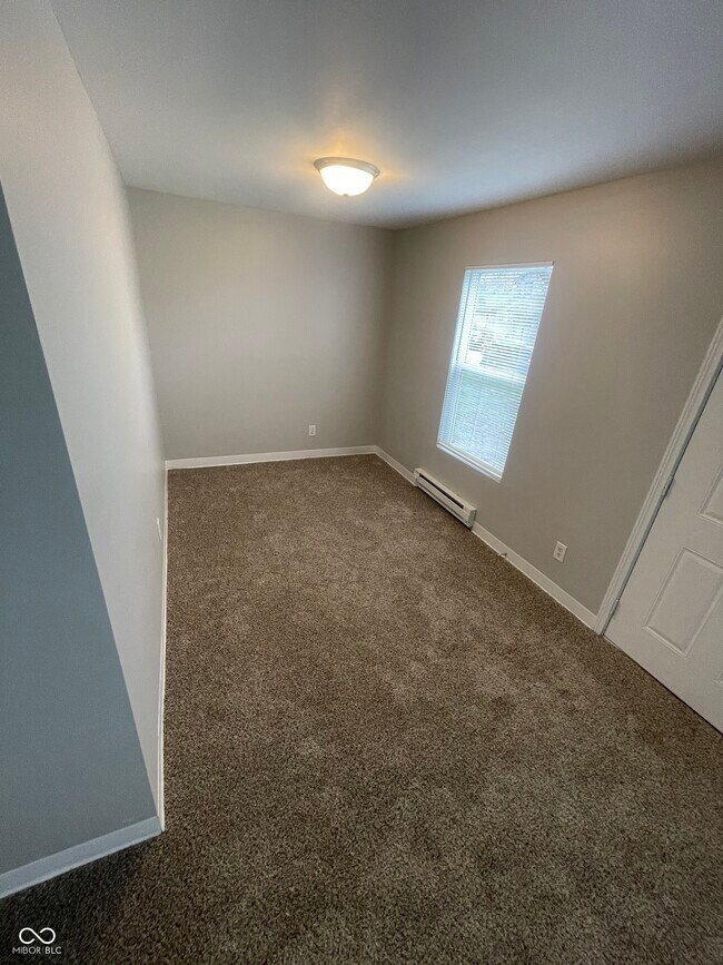 Building Photo - 2045 N Dearborn St